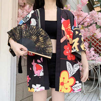 Haori pour femme Maneki Neko-5.jpg